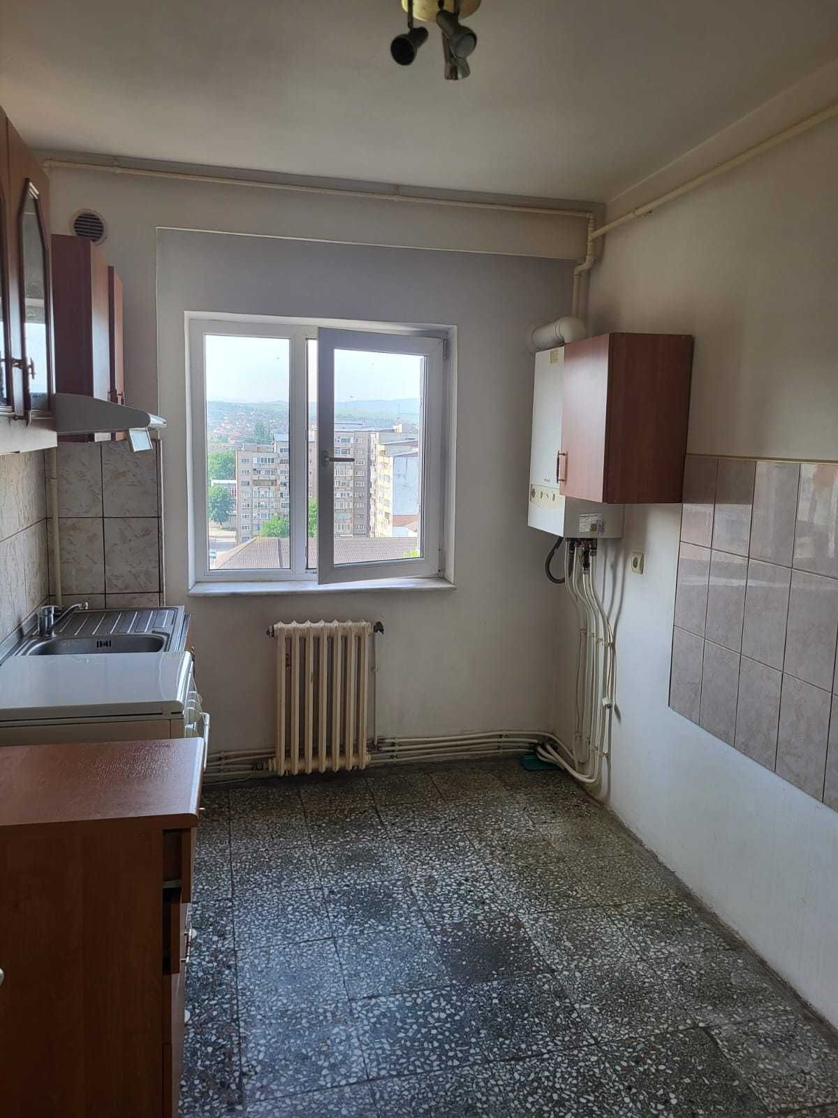 Vand Urgent Apartament Camere Str Avram Iancu Etaj Hunedoara Olx Ro