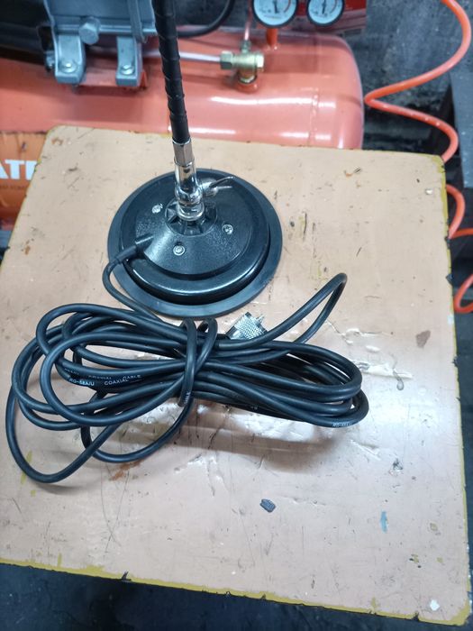 Продам рацию СиБи рацию