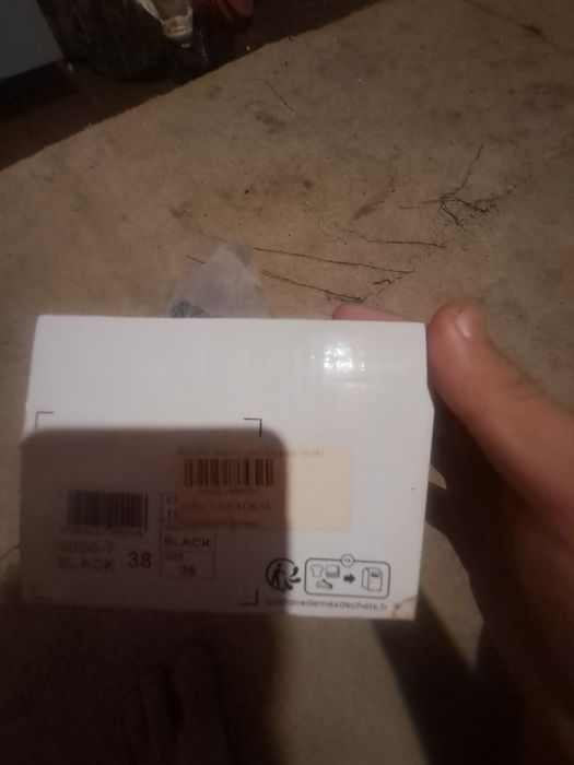 Vând pantofi de dama  fete sau femei