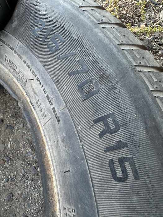 Авто шина 215/70R15 (1шт)