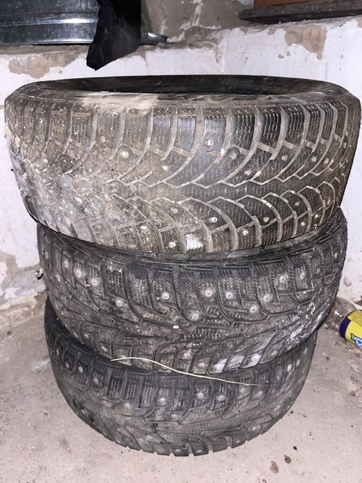 Продам б/у шины зима 3
