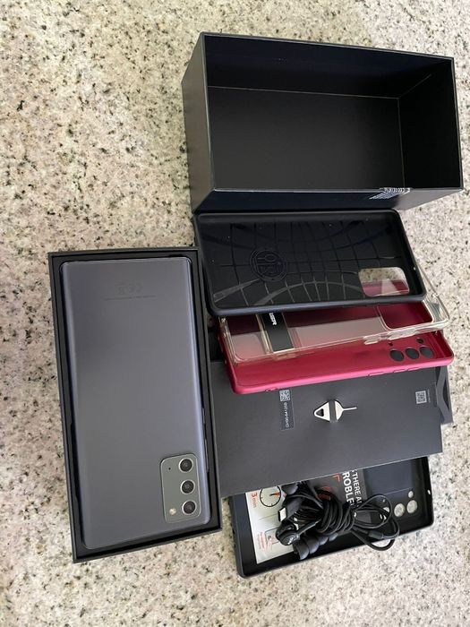 Телефон Samsung Not-20