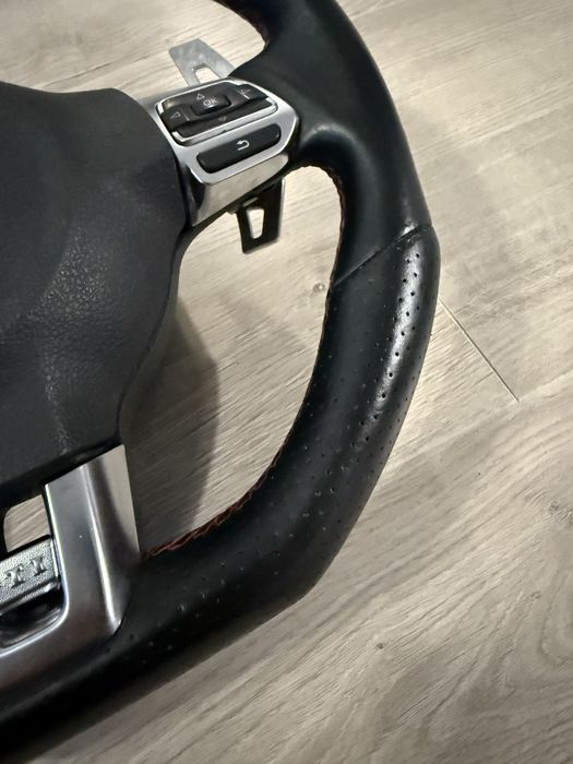 Волан VW Golf 6 GTI Голф 6 ГТИ Пера