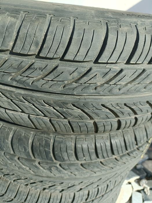 Cauciucuri sh de vînzare