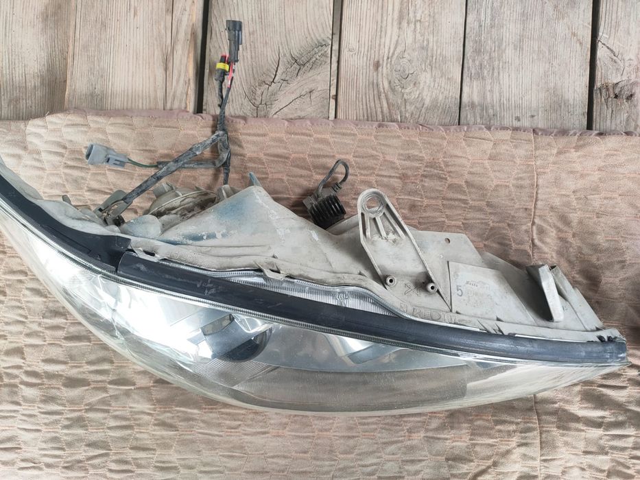 Камри 35 фара оригинал