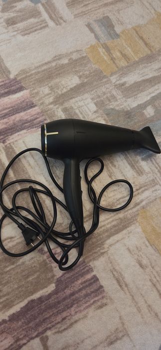 Uscator de par profesional Philips