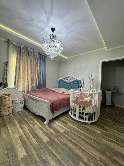 1в2/1/4 Буюк Ипак йули Максим Горький 40м2 Балкон 2х6 Кирпич мебель т.