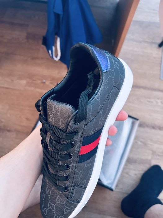 Гучи кеды оригинал новы 14к