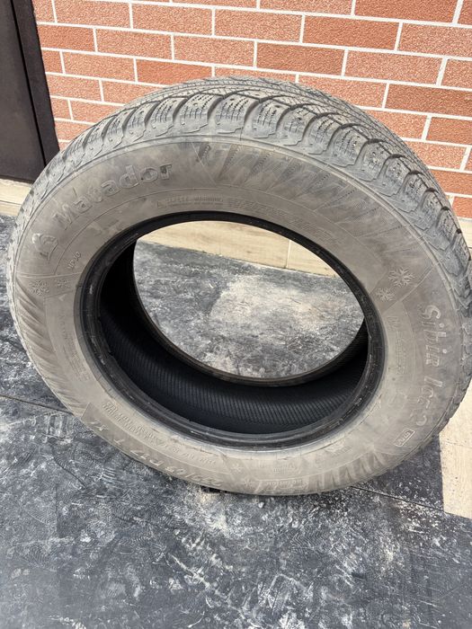 Продам зимние шины