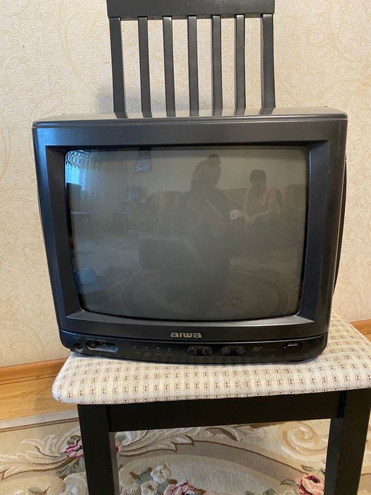 Продам телевизор