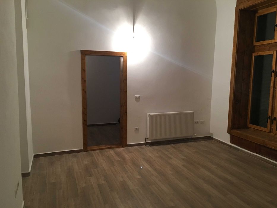 Spatiu comercial central zona A. Iancu