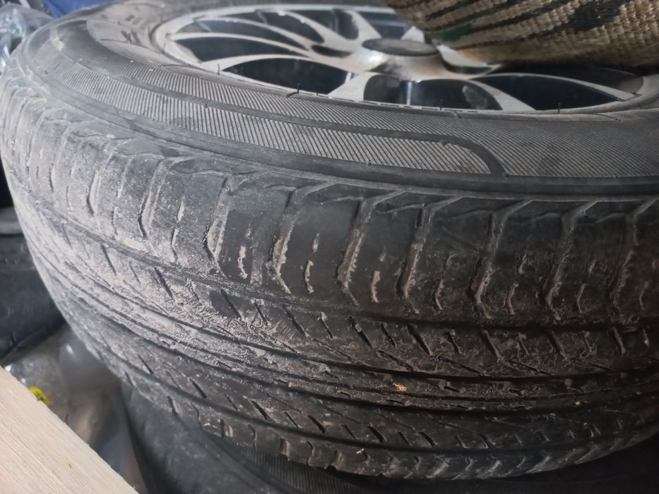 Продам диски с резиной