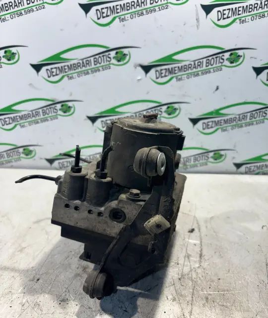 Pompa ABS 8D0 614 111 Audi A4 1998 1.9 TDI MT (90 hp)