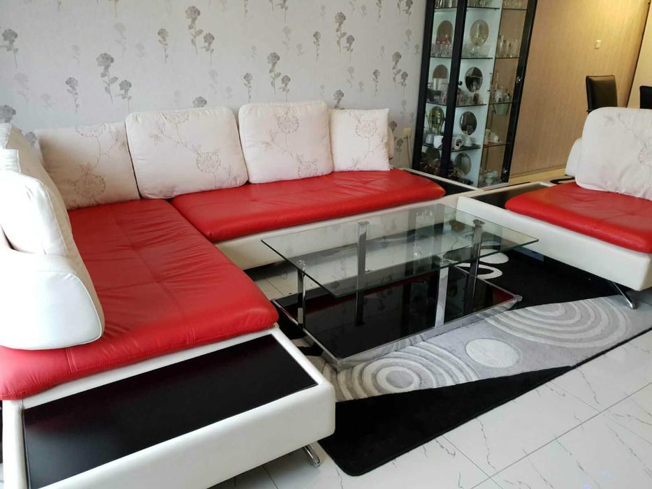 Два дивана с фотьойл - естествена кожа