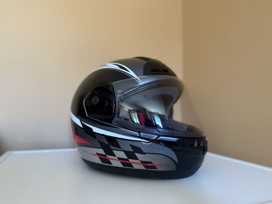 Продавам Мото Каски