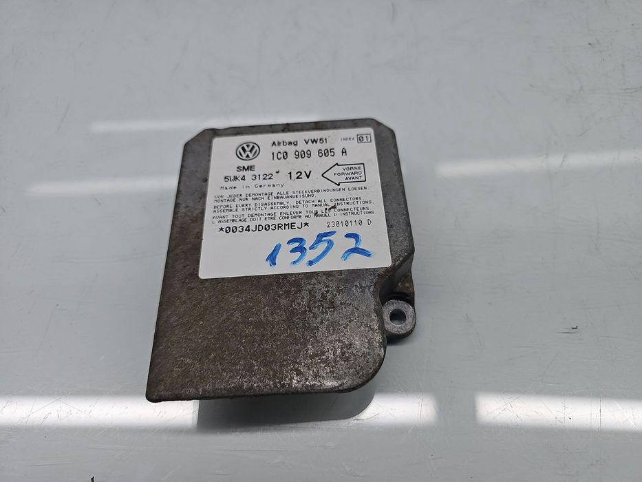 Calculator airbag  Volkswagen Bora (1J2) [Fabr 1998-2005] 1C0909605A 1