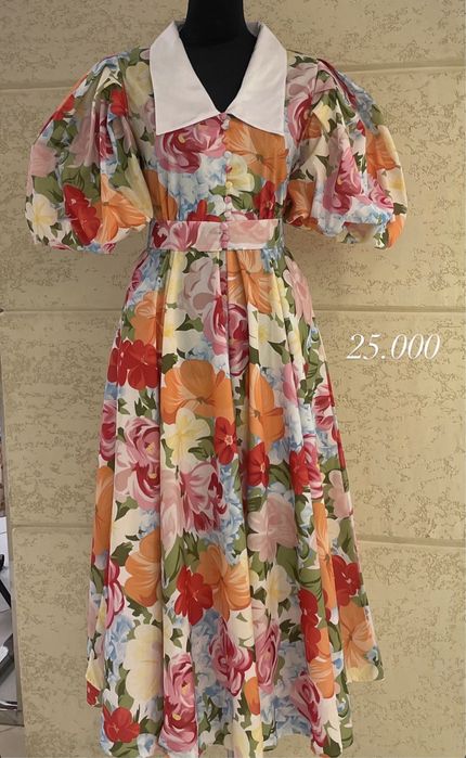 Продам новое платье. Размеры S, M.