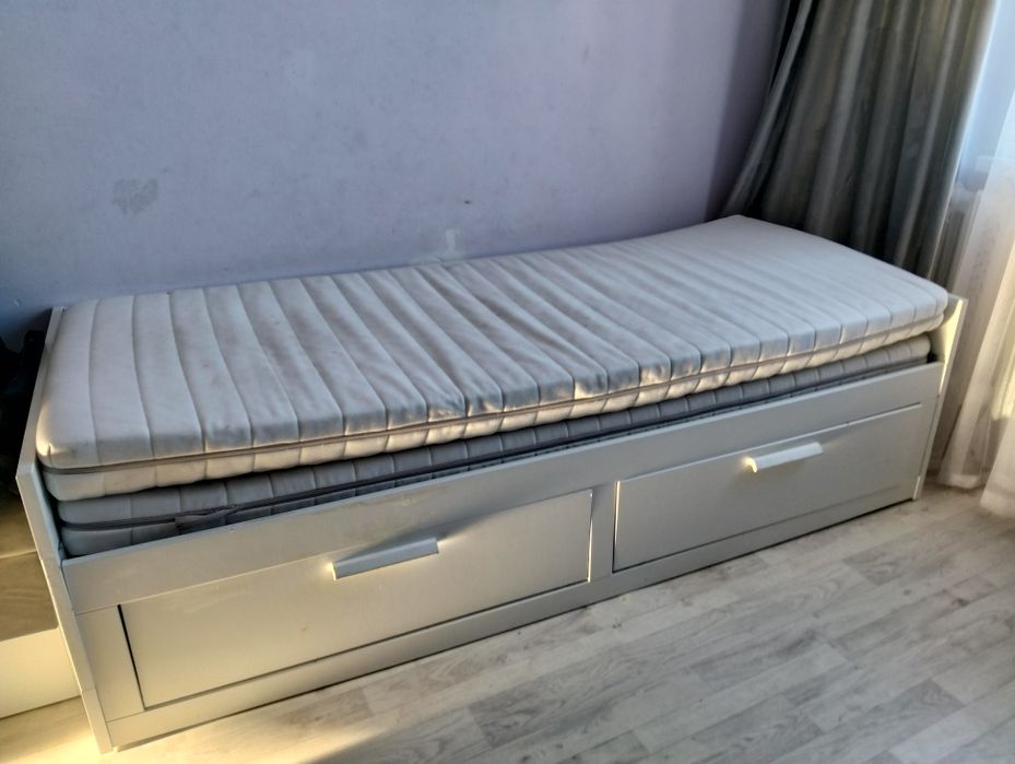 Продам кровать икея