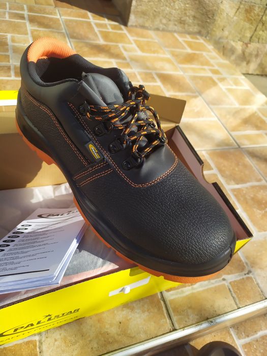 Работни обувки  45 номер