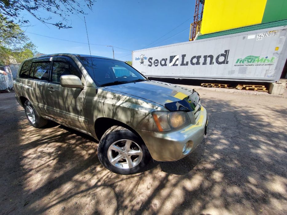 Продаю Тойота Хайлендер