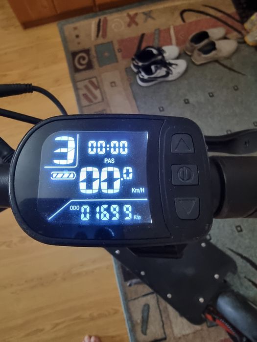 Электросамокат минимоторс