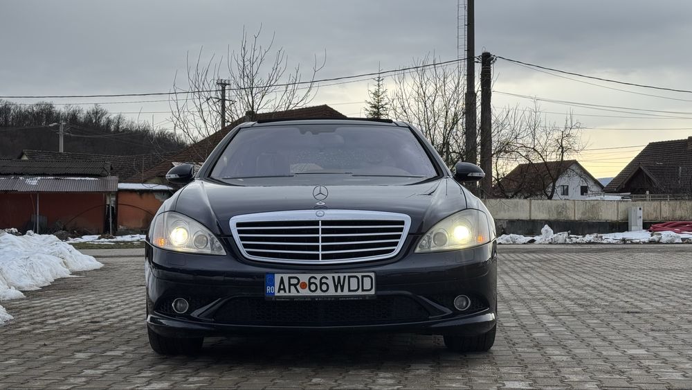 Mercedes W221 S-Class Long 4Matic AMG