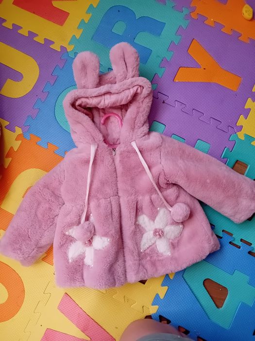 Vand haina imitatie de blana pentru fetite 2-3 ani