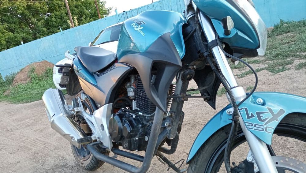 Продам мотоцикл стелс флекс 250
