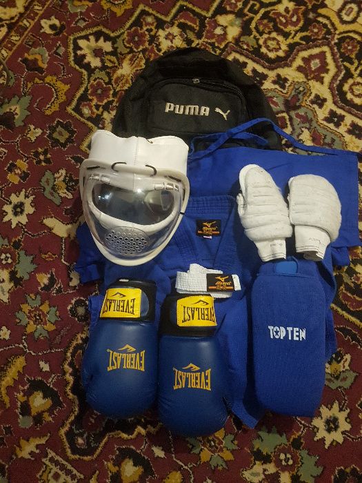 Форма карате дзюдо итд