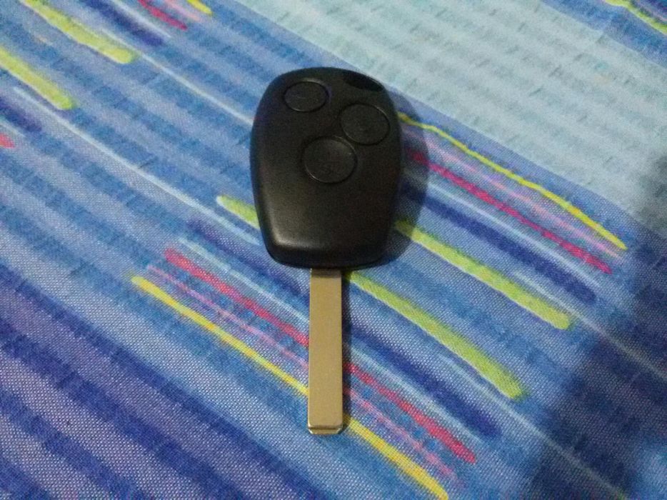 Cheie Chei Auto Dacia Renault 2/3 butoane NOUA