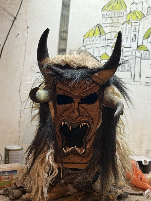 Кукерска/фестивална маска