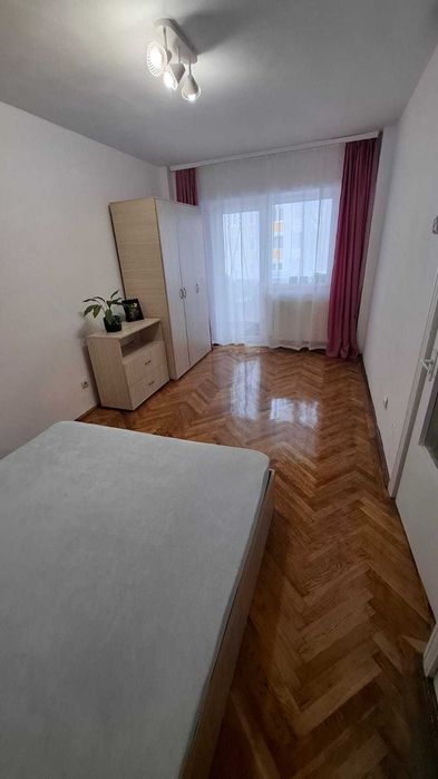 Apartament de închiriat