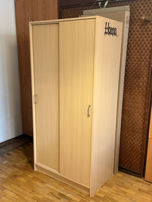 Гардераб, компактен с две плъзгащи врати