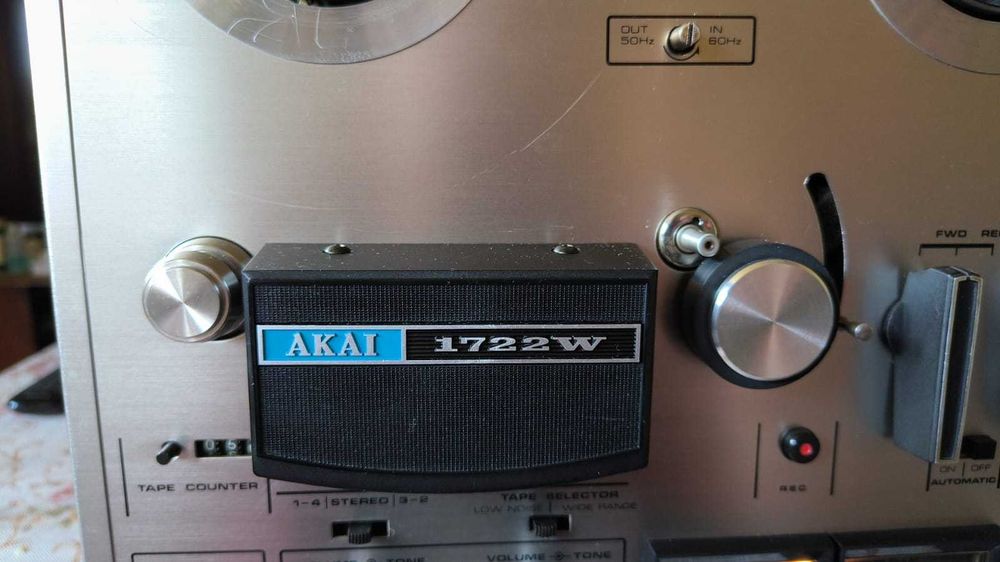 Magnetofon Akai 1722W
