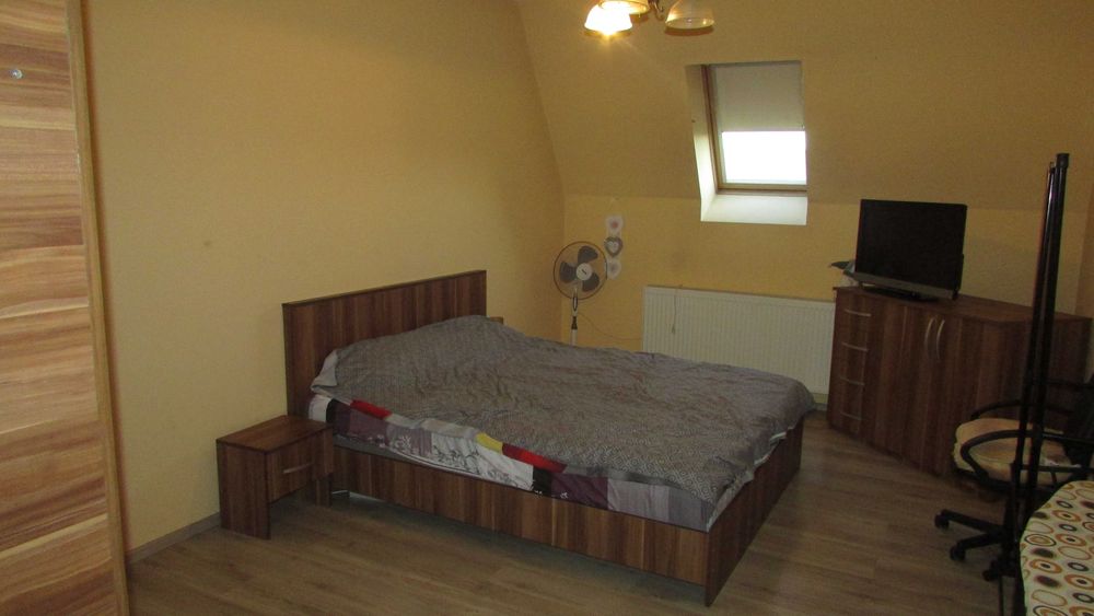 3 camere cu 2 bai bloc nou  boxă și loc de parcare privat