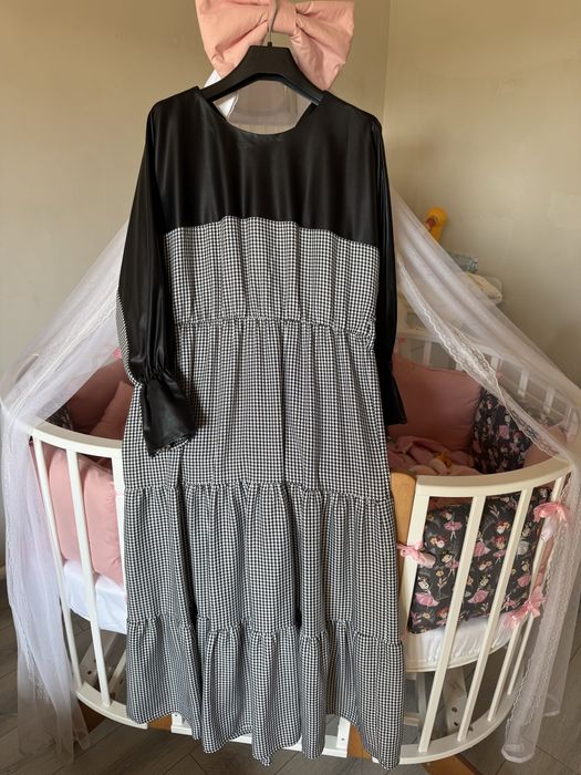 Красивая платье на вечеринок