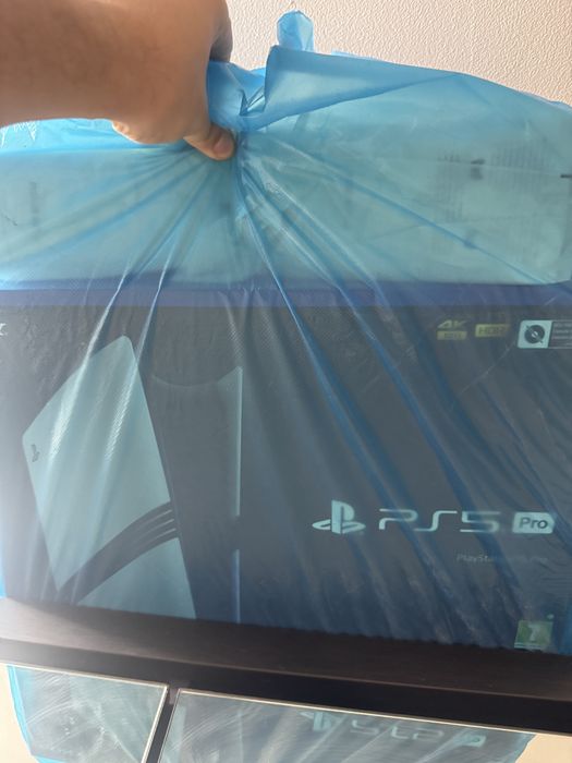 Sony plastation 5 pro 2tb
