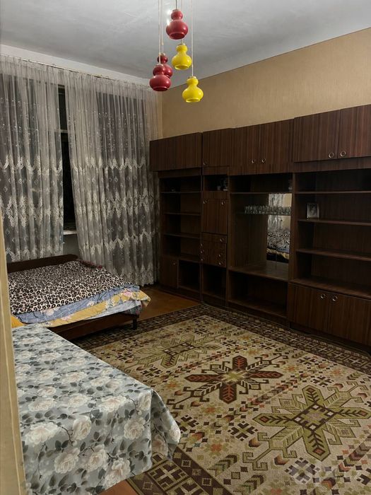 Продам 3-комнатную квартиру в Чирчике, 84 м²