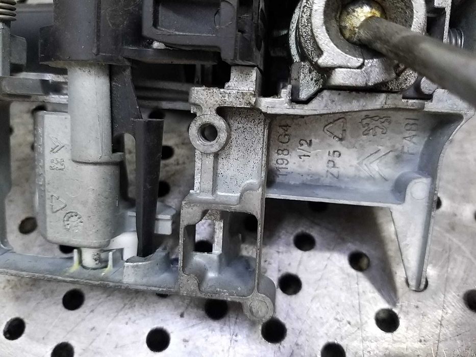 Maner usa stanga fata citroen c3 picasso 1198g4