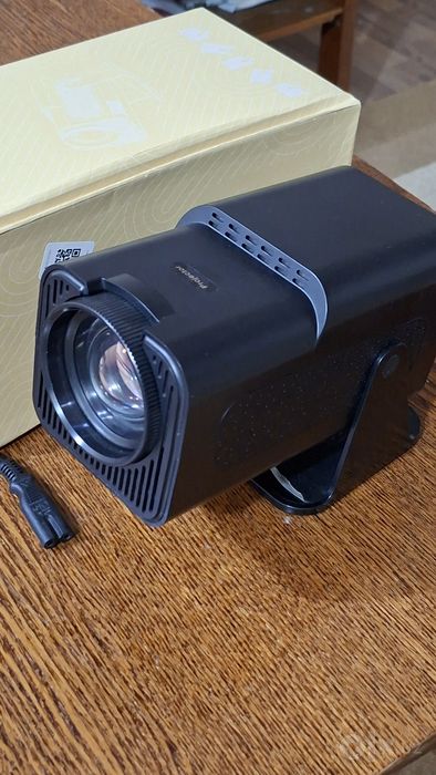 Проектор HY320 Full HD разрешение