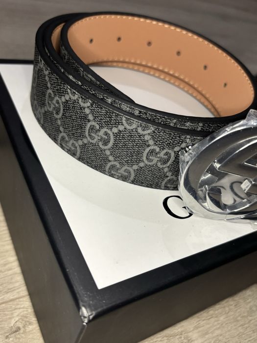Curea Gucci 110 cm cu accesorii