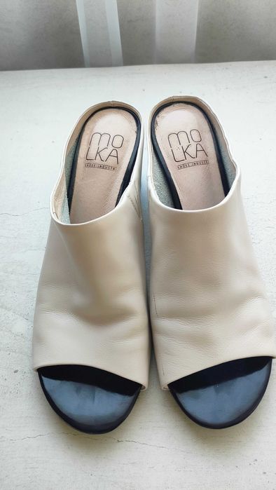 Босоножки женские