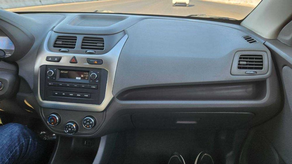 Продаю свою машину, Кобальт 2024 года, пробег 20 000