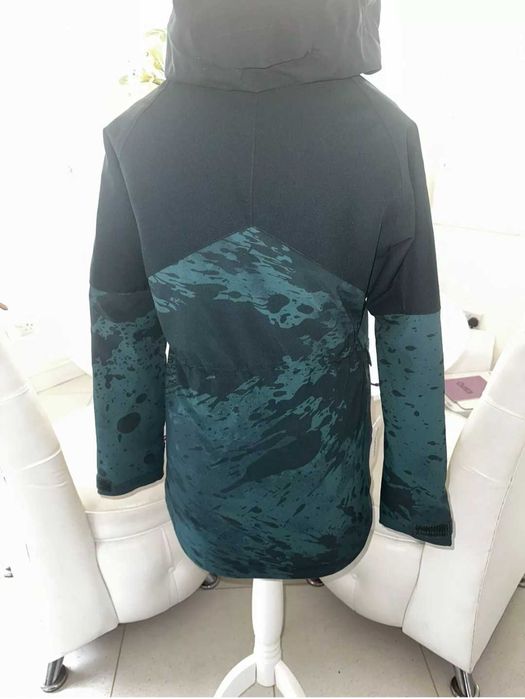 Дамско ново с етикет ски яке Salomon