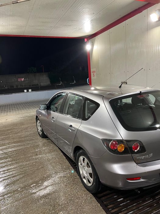 MAZDA 3 2006 — imagine 5