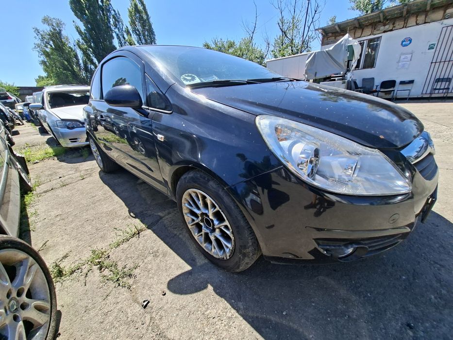 Dezmembrez Opel Corsa D 1.4B 2007 Z14XEP