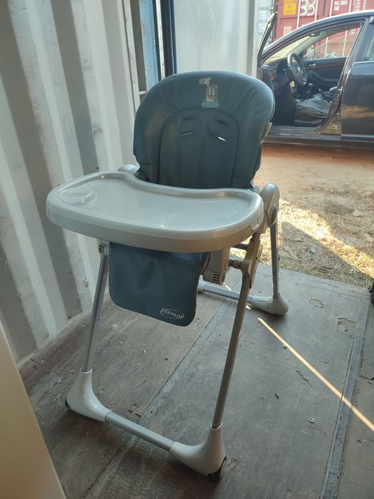 Продам детский стул