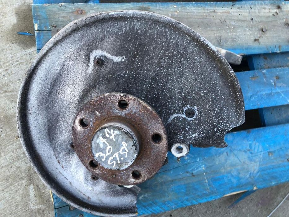 Fuzeta stanga spate Audi A7 4g 4G0505431E 3.0 tdi; 2.0 tdi cutie autom