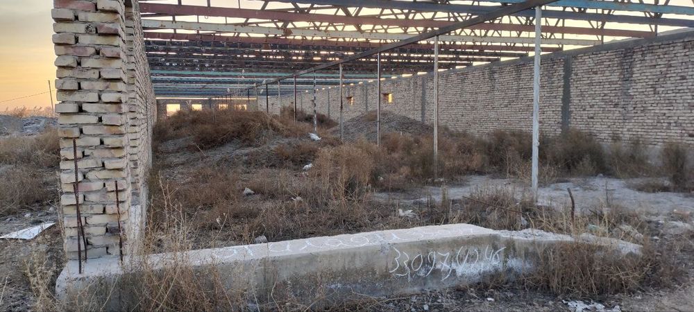 Қурилиши тугалланмаган ишлаб чиқариш учун бино