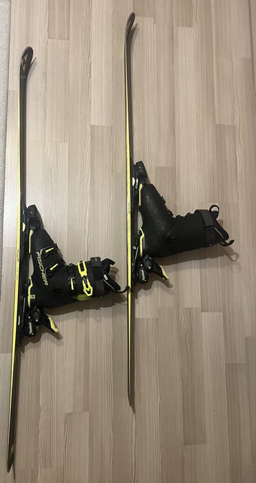 Set Fischer: skiuri RC4 cu clapari RC Pro110x si bete Ulimited